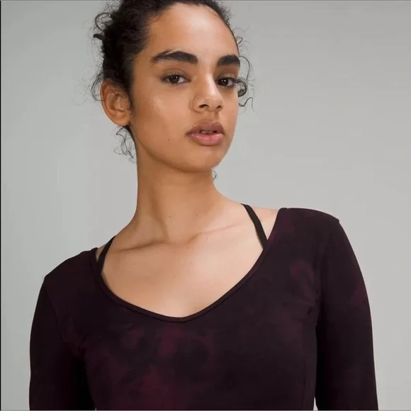 Lululemon Align Cropped Long Sleeve Shirt in Diamond Dye Cassis Black - Picture 3 of 7